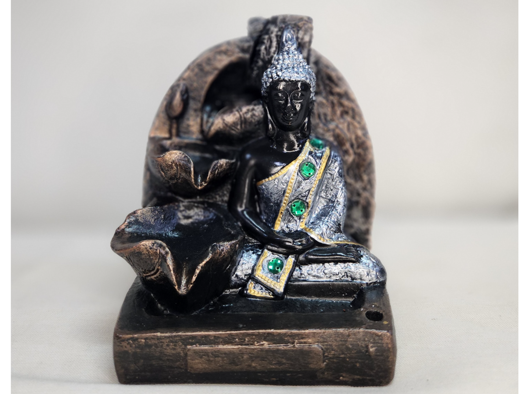 CASCADA DE HUMO SAKIAMUNI