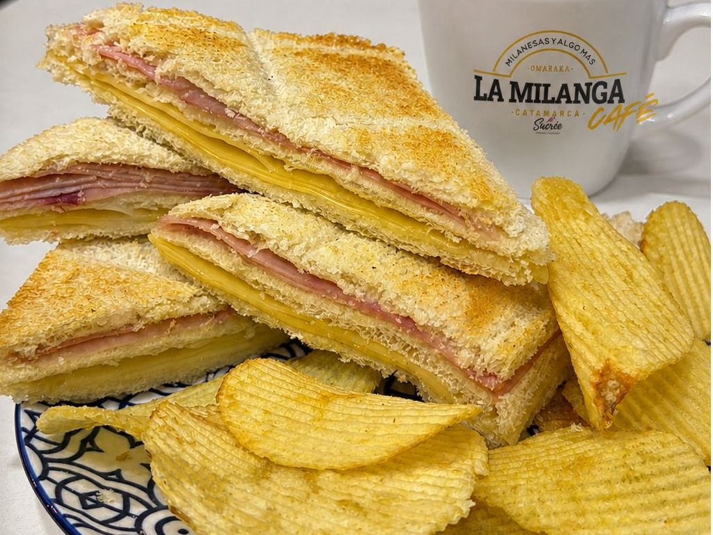 TOSTADO DE JAMÓN Y QUESO