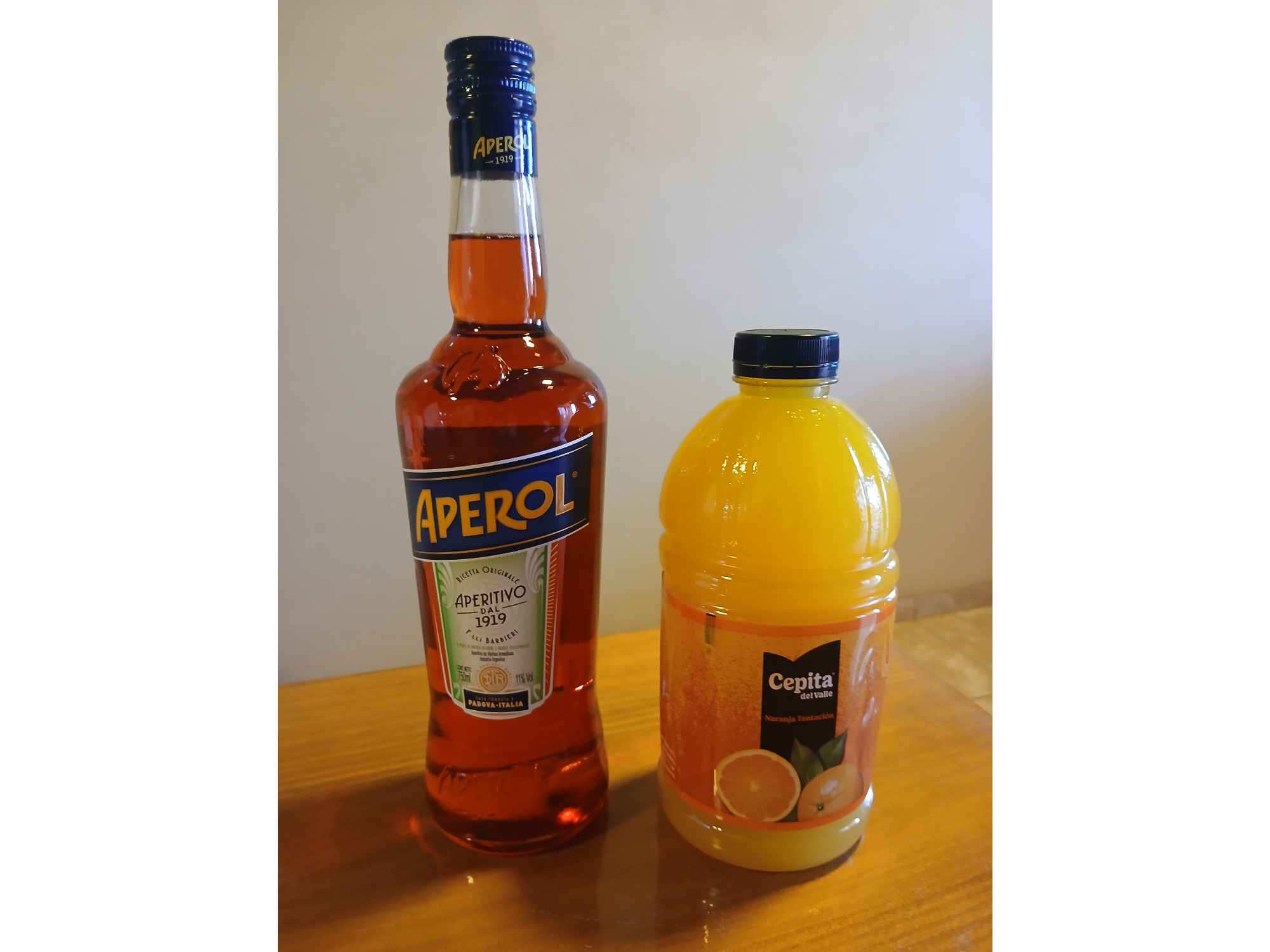 Combo Aperol 750ml + Cepita  de Naranja de 1l.