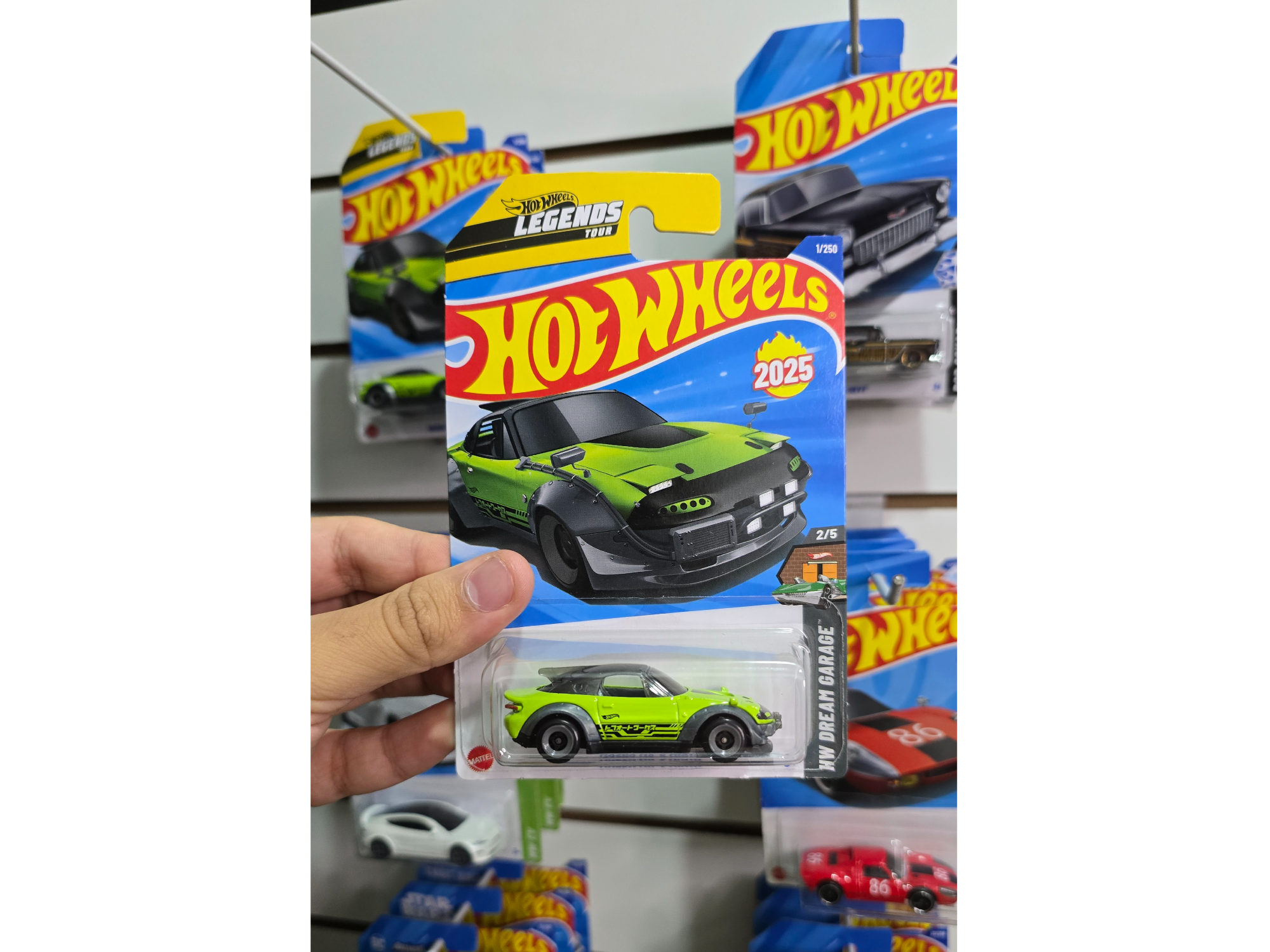 Mazda MX-5 Miata - Hot Wheels Mattel