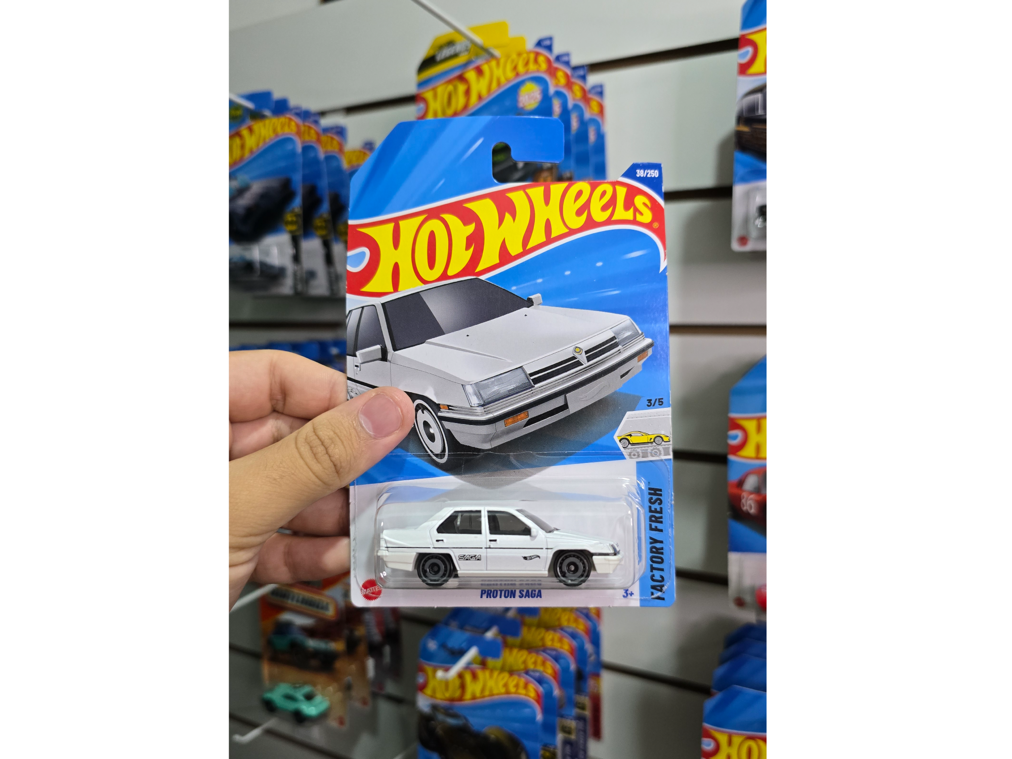Proton Saga - Hot Wheels Mattel