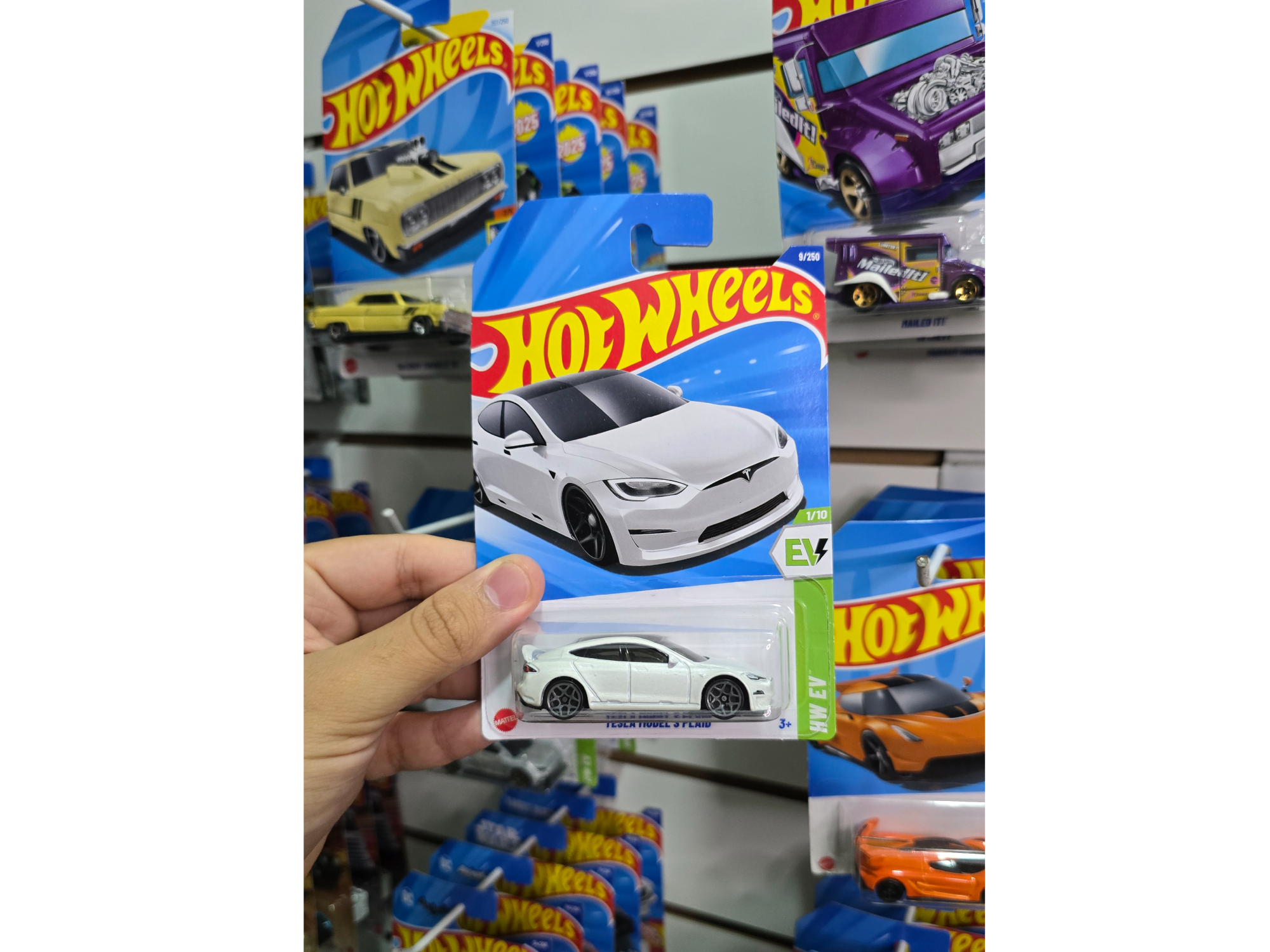 Tesla Modelo S Plaid - Hot Wheels Mattel