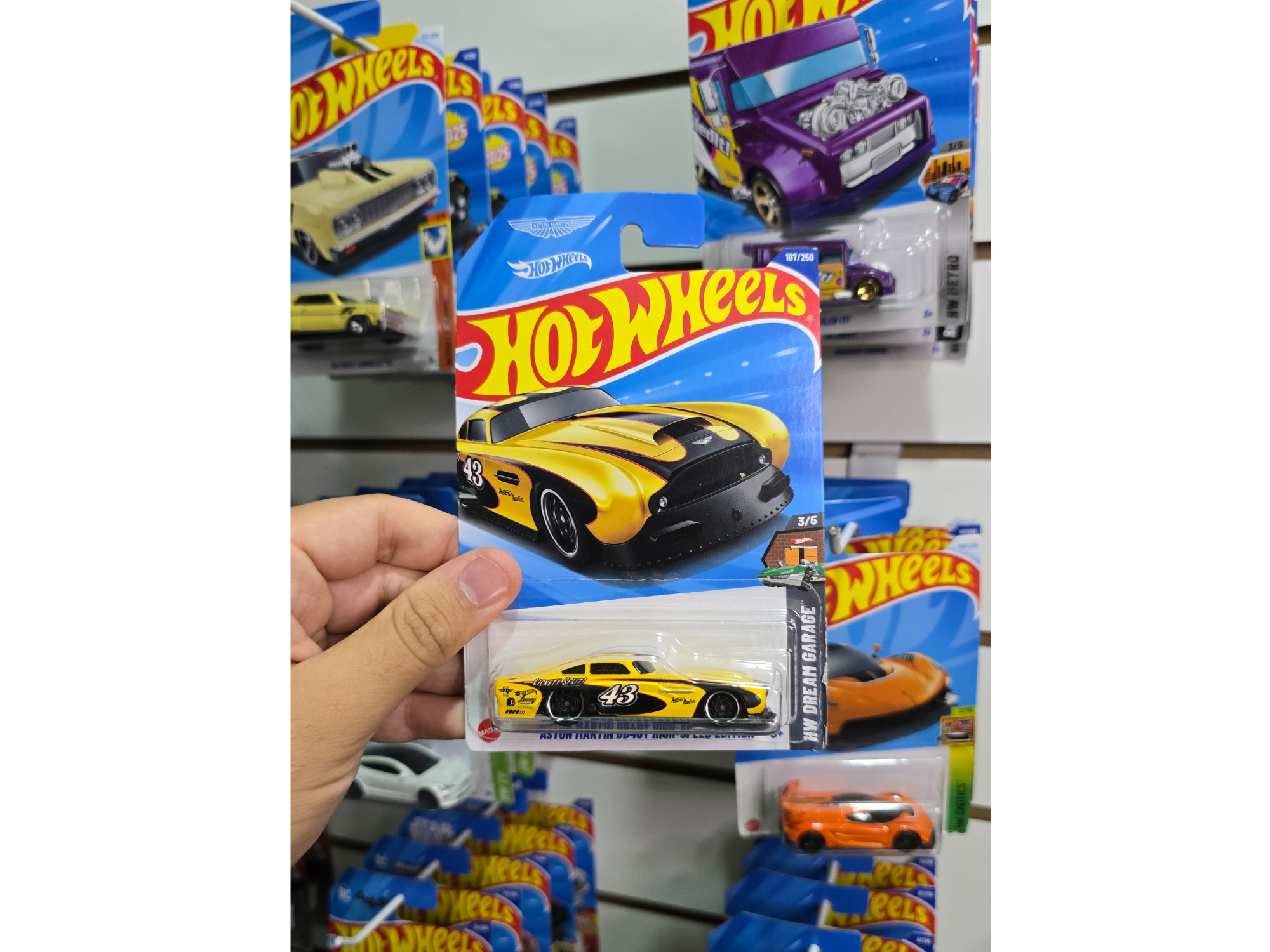 Aston Martin DB4GT High-Speed Edition - Hot Wheels Mattel