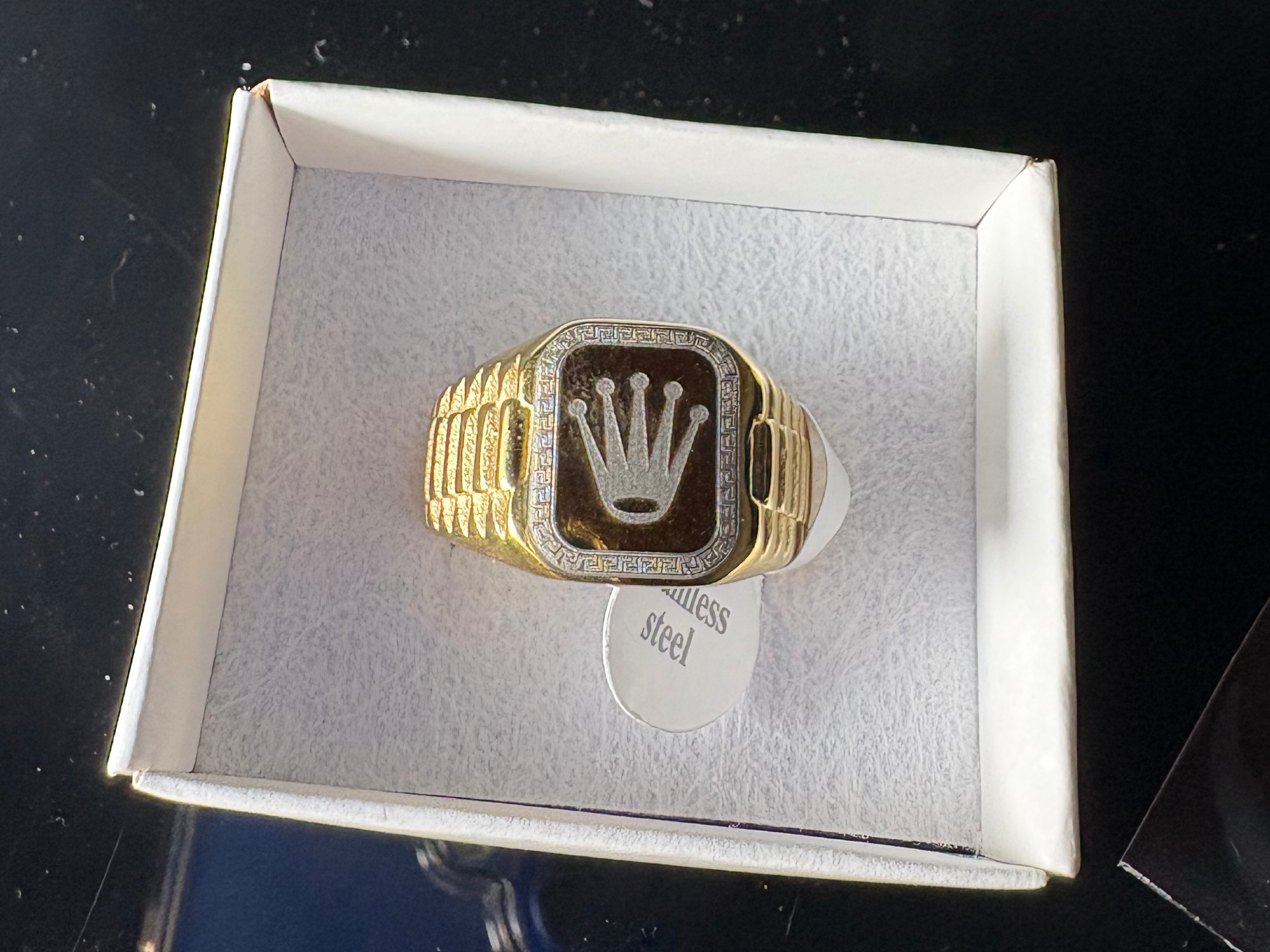 Anillo Rolex ( especificar talle )