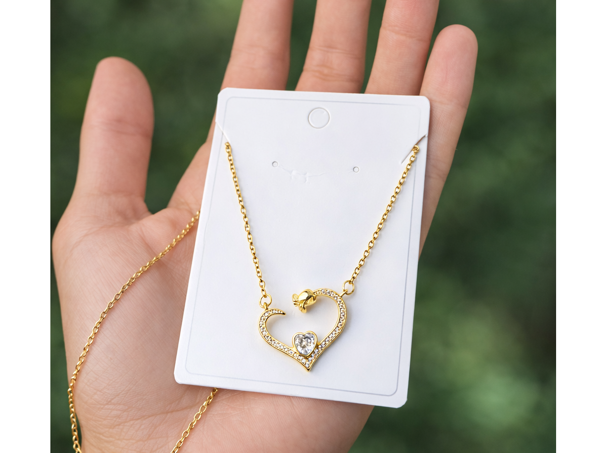 Cadena Rosa con Corazon Ajustable + Perfume