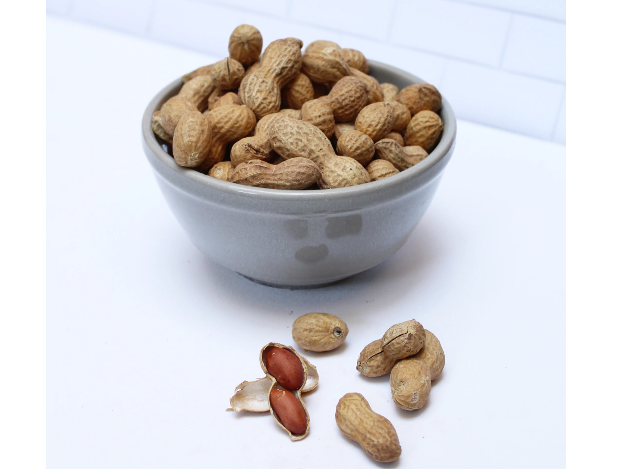 Maní con cascara