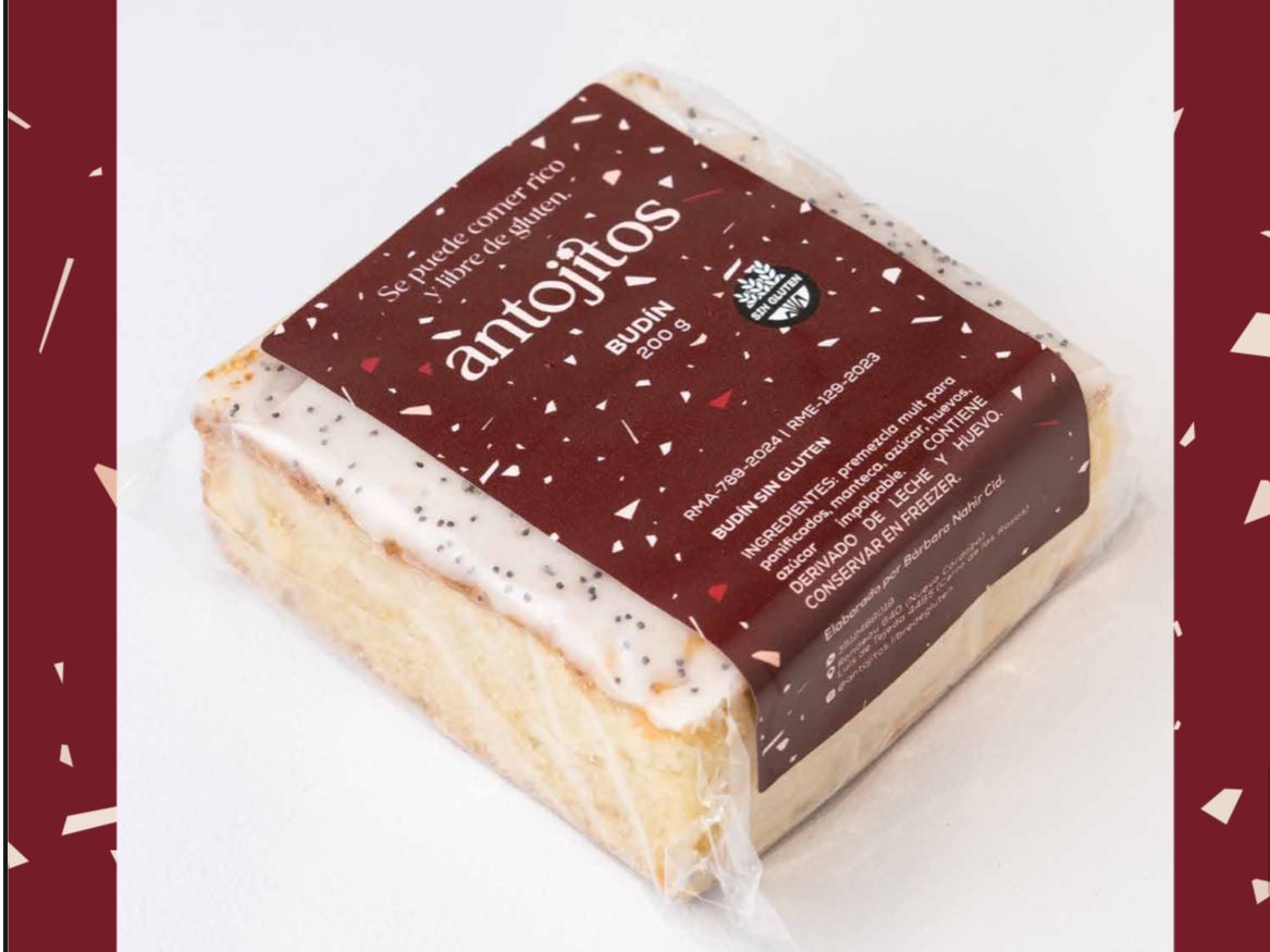 Cuadrado de budín de limón