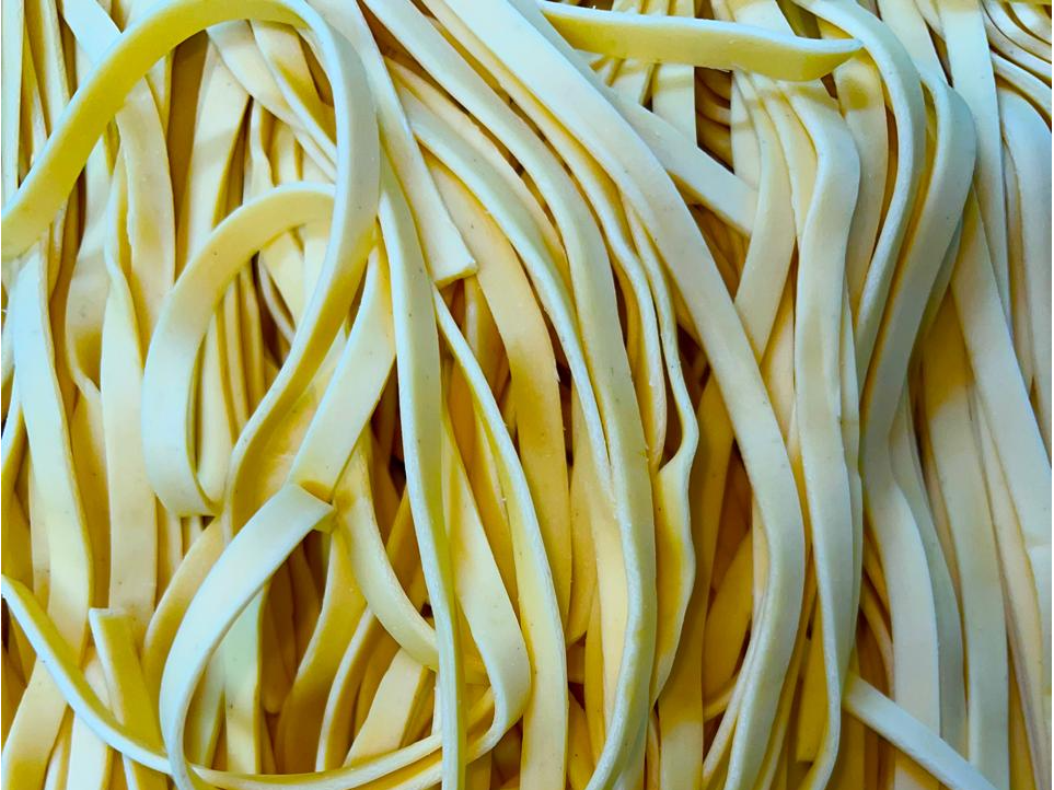Fideos al Huevo (1Kg.) de losgranaderos