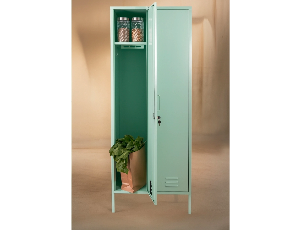 Mueble escobero alto