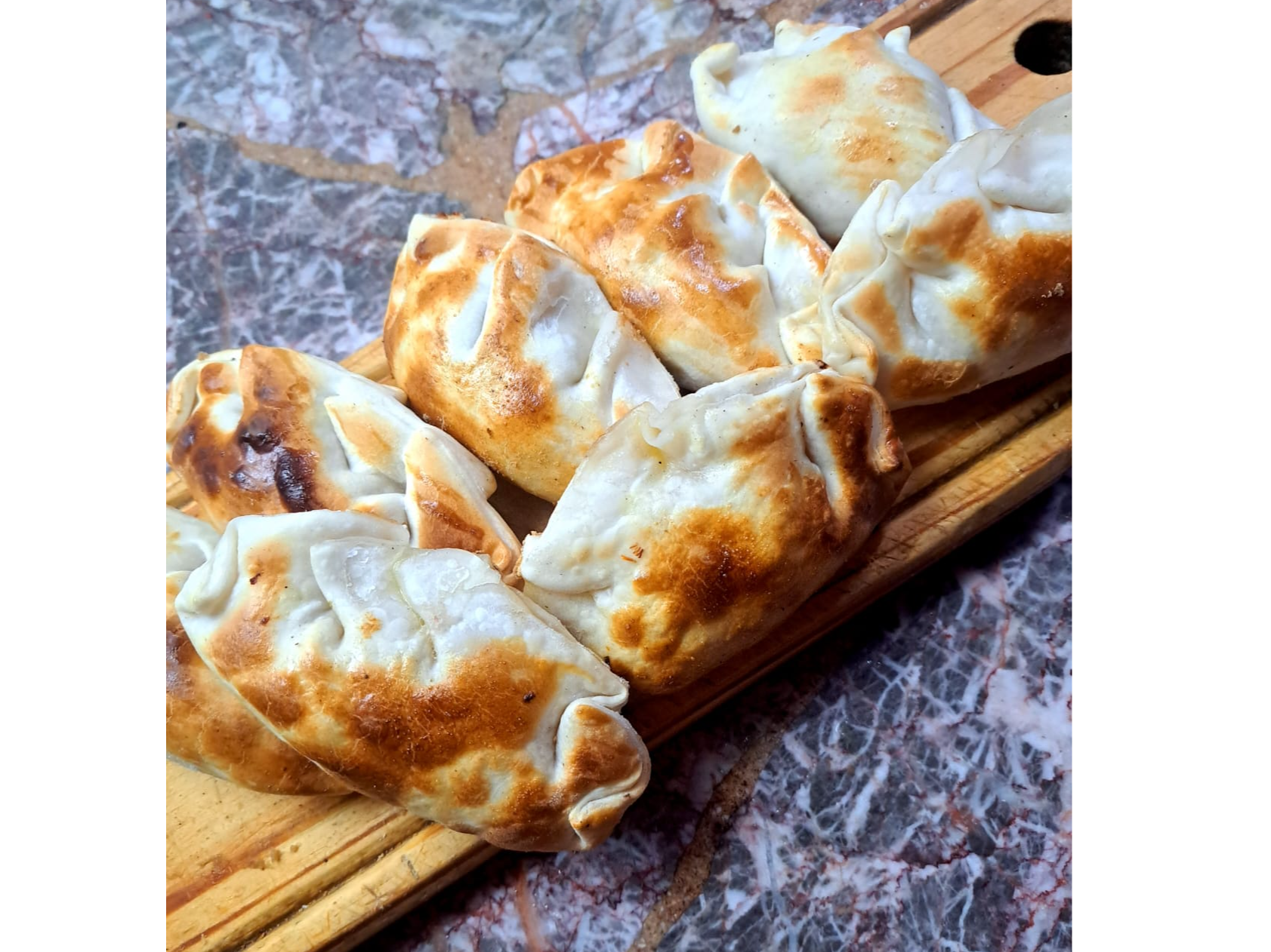 Pollo y muzzarella