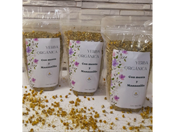 Yerba orgánica con manzanilla y menta