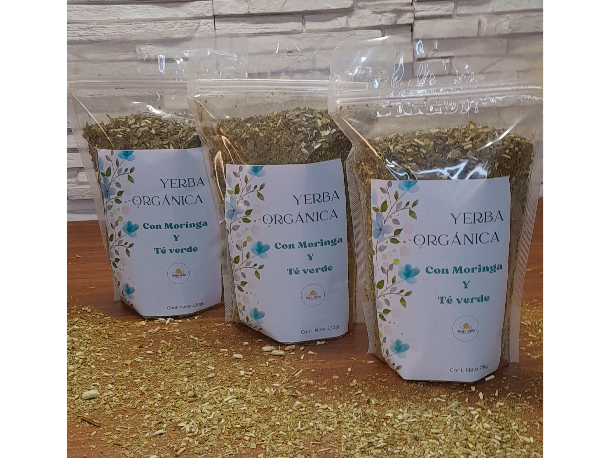 Yerba orgánica con té verde y moringa