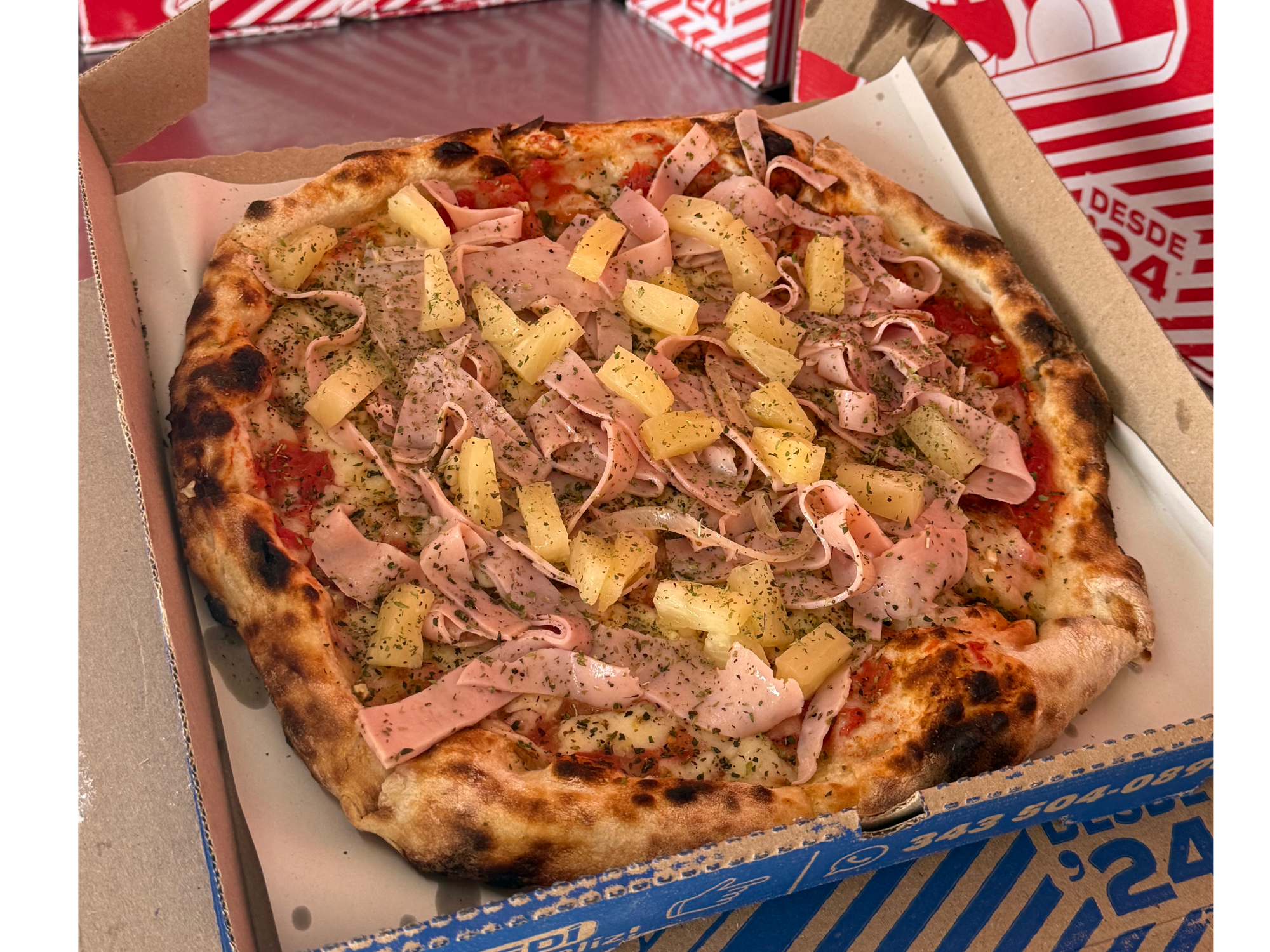Hawaiana con jamón