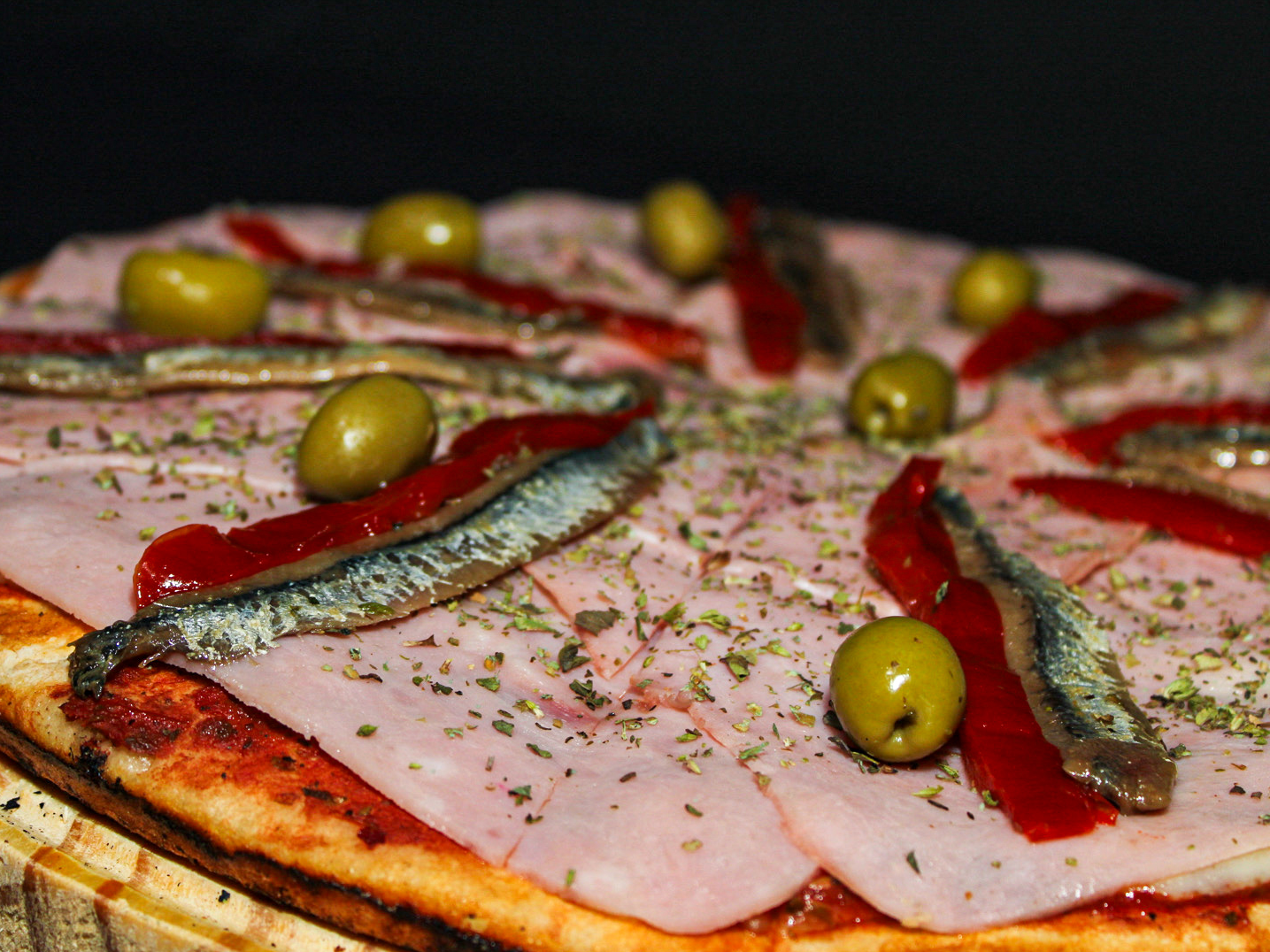 1/2 ESPECIAL CON ANCHOAS