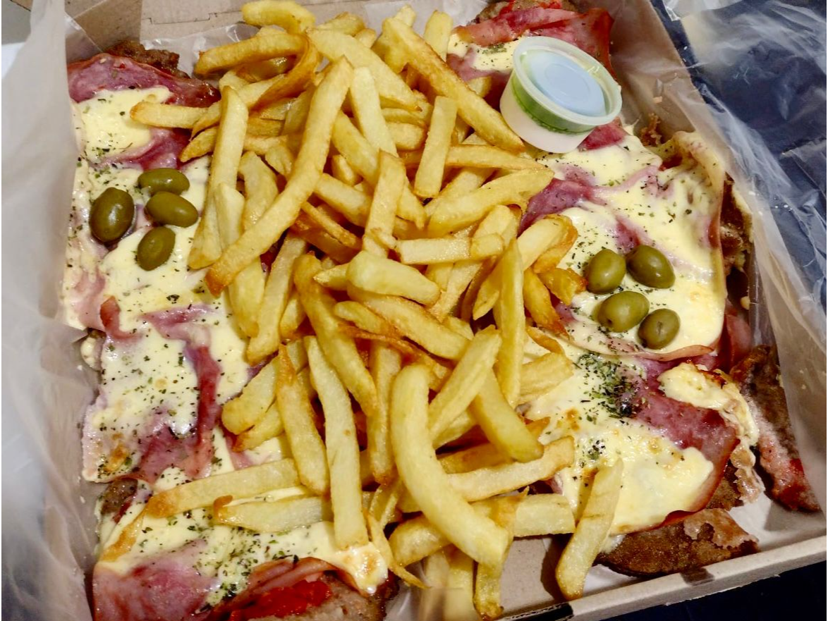 2 Milanesas a la napolitana + Papas fritas