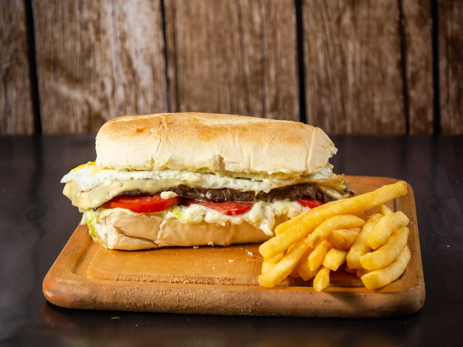 LOMO MEDIANO CON PAPAS