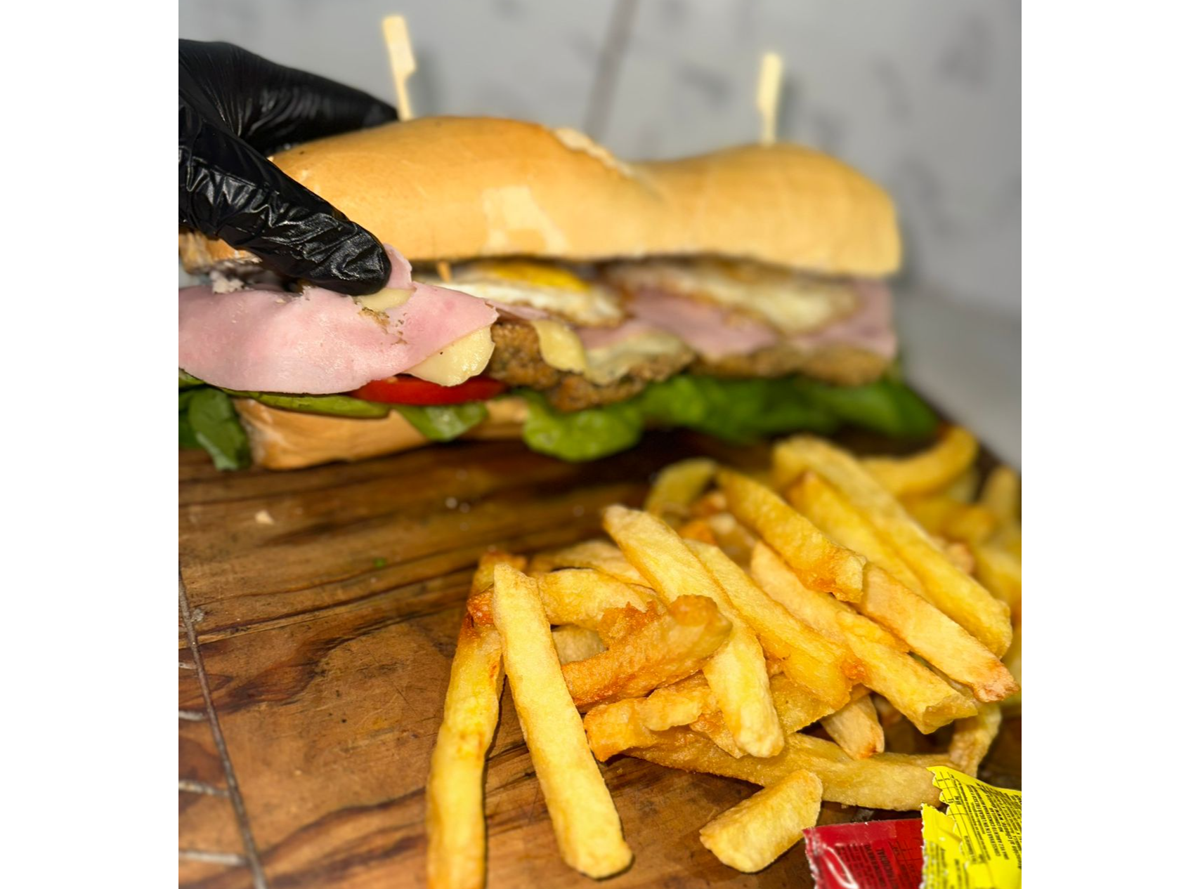SÁNDWICH COMPLETO INDIVIDUAL