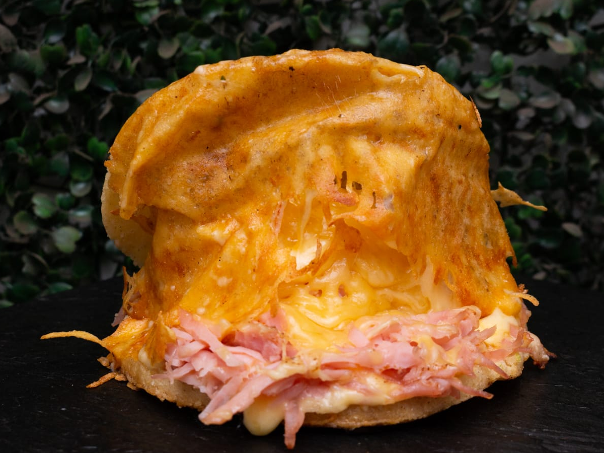 Jamón y Queso