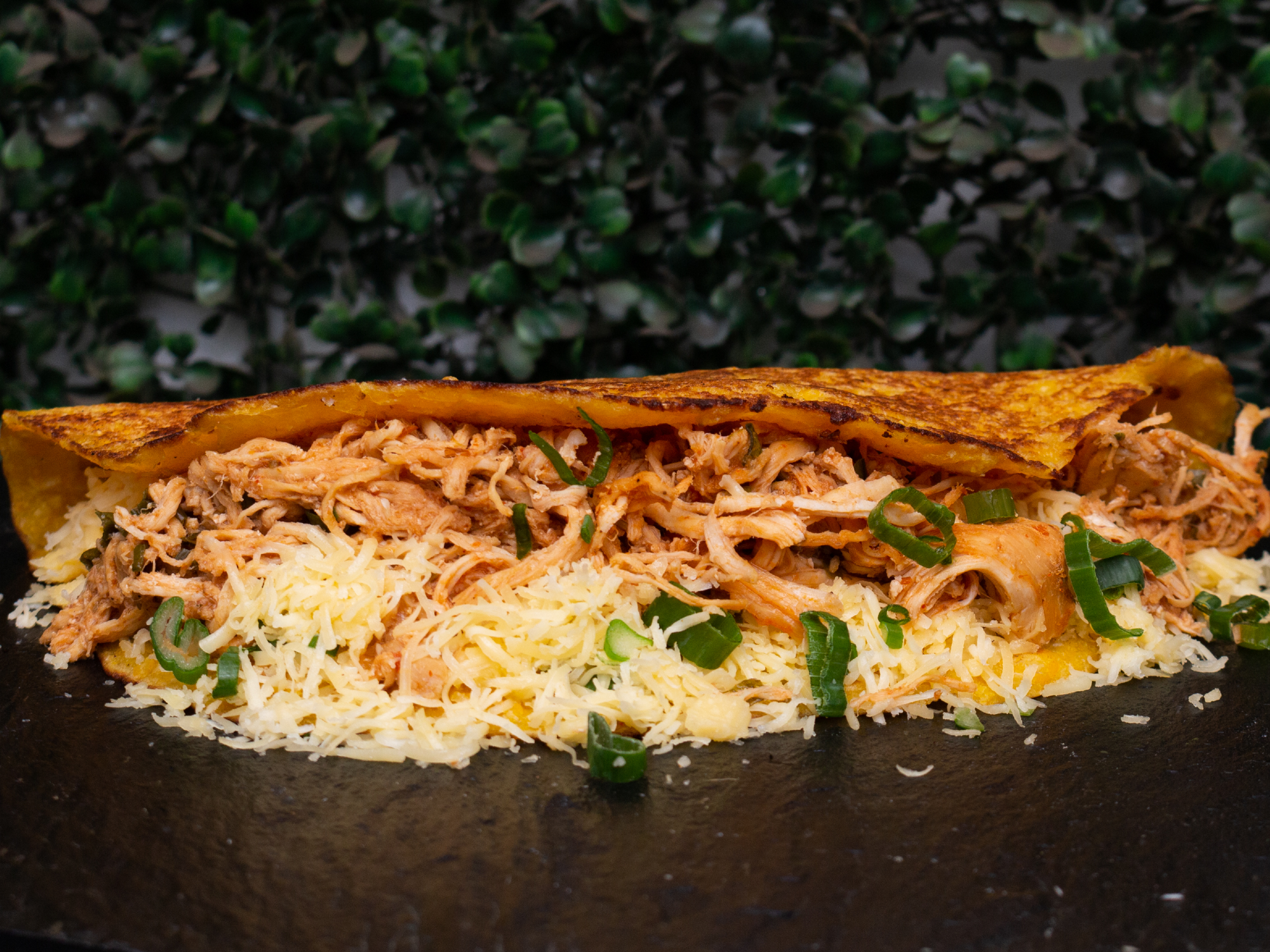 Cachapa Pollo y Queso
