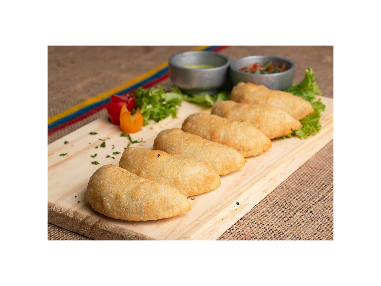 EMPANADAS TIPICAS