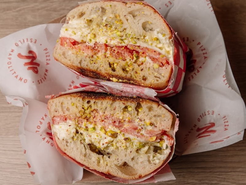 Sanwich de Focaccia Burrata