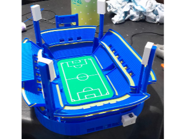 Cancha RC 35 x 25cm con luz.