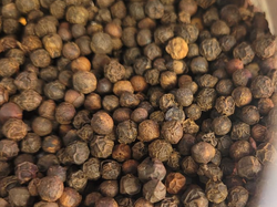 Pimienta en grano