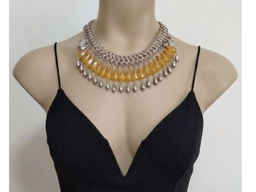 Collar
