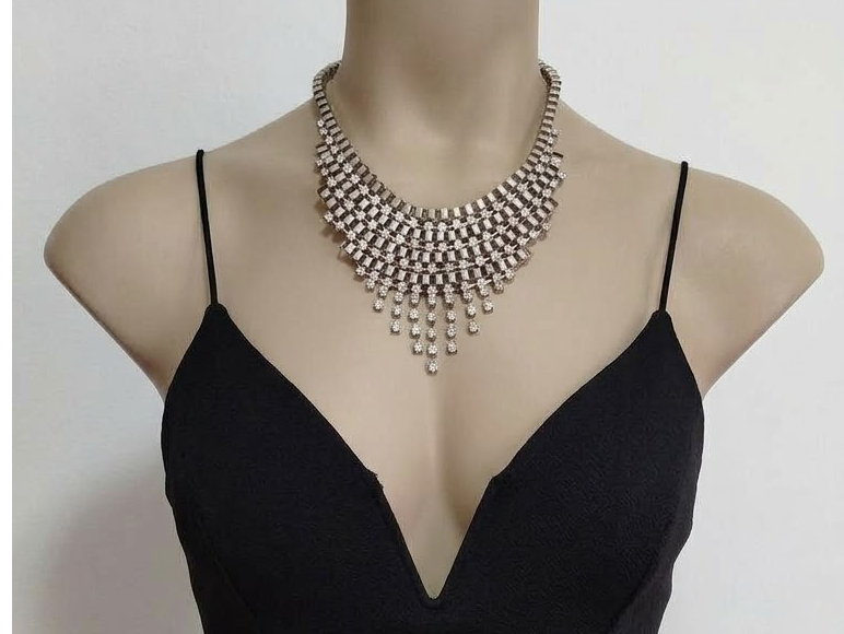 Collar