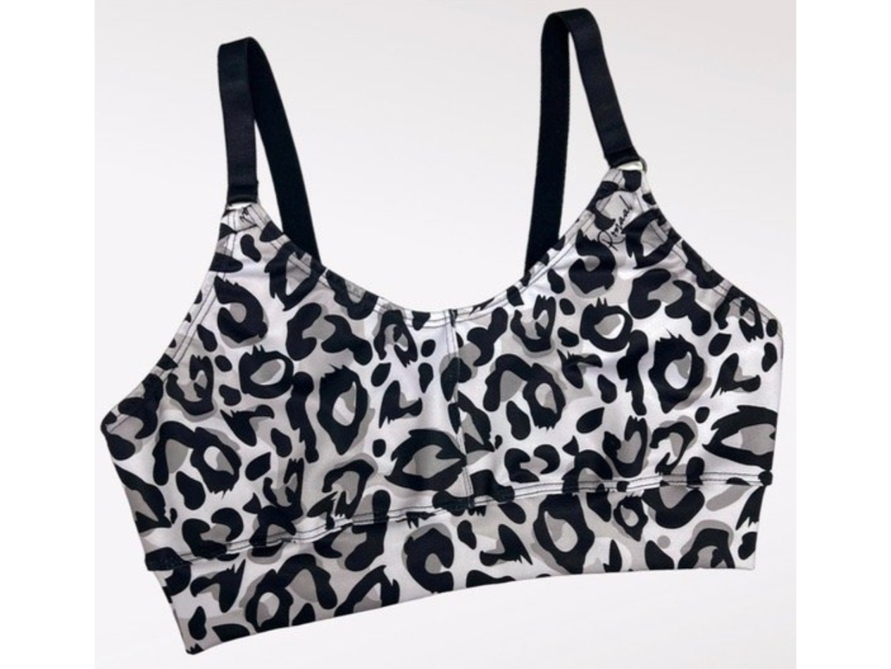 Top con breteles elasticos animal print