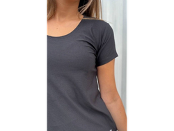 Remera dryfit color gris