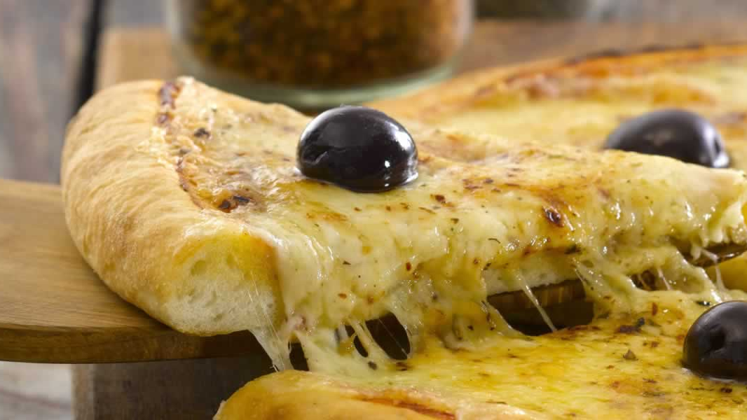 PIZZAS