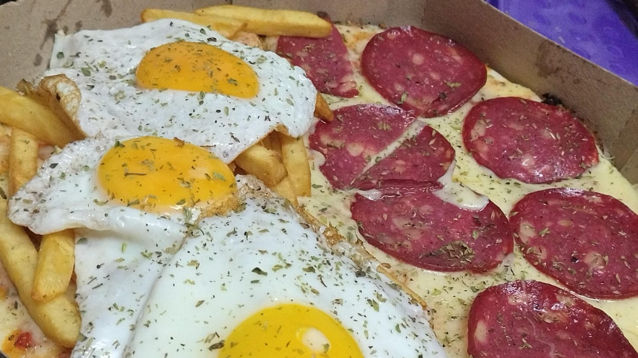 PIZZAS