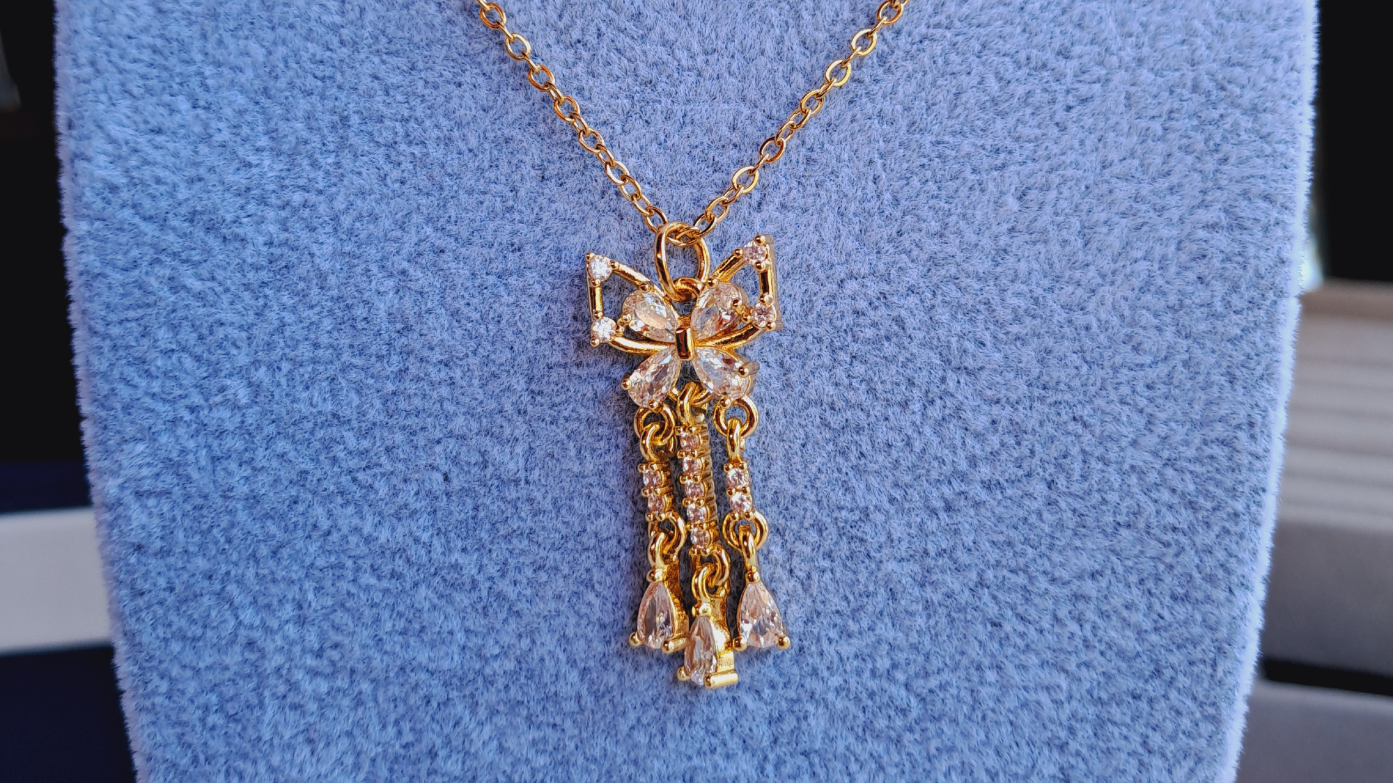 CADENAS Y CONJUNTOS⛓️