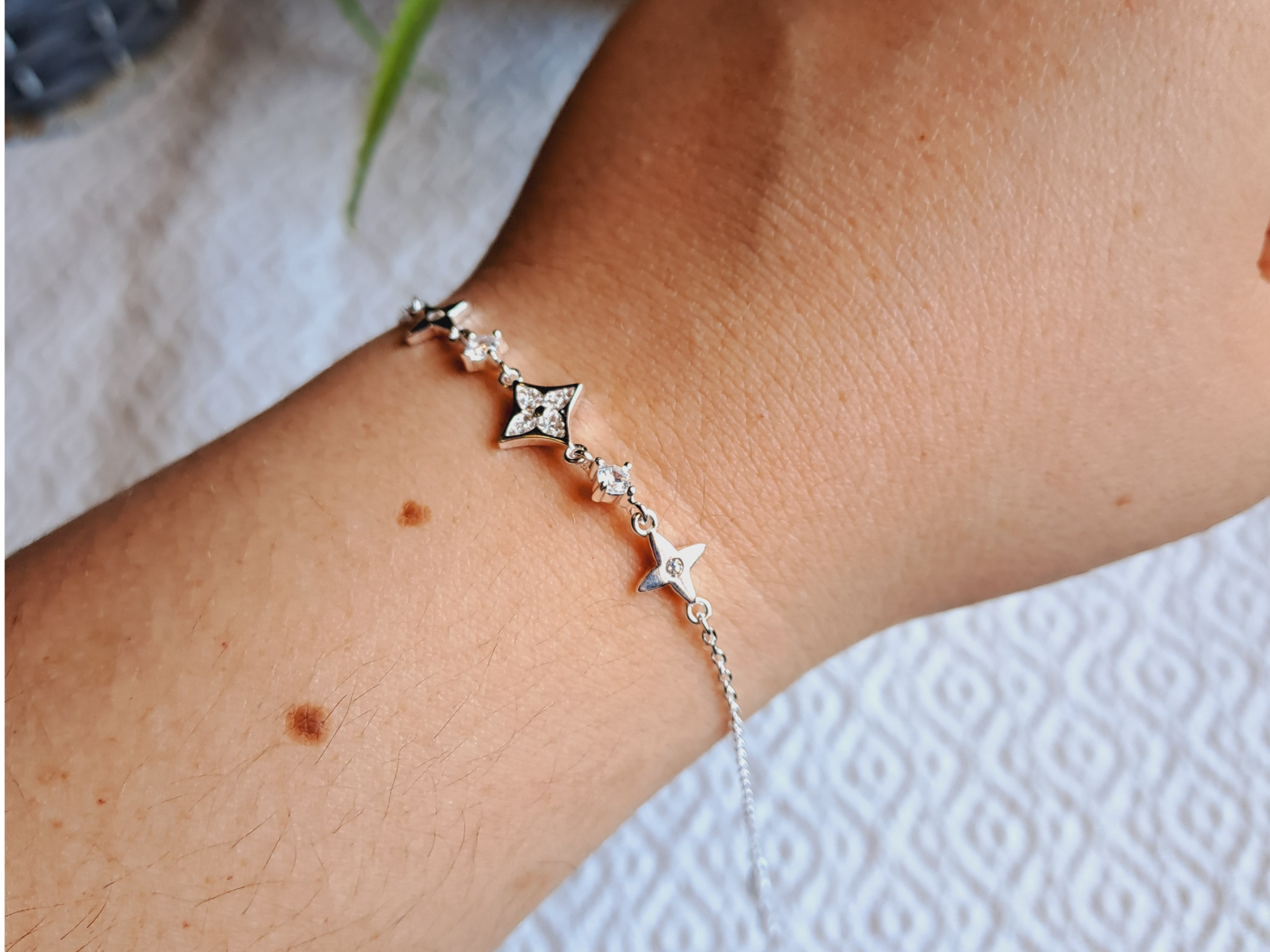 Pulsera estrella de luz