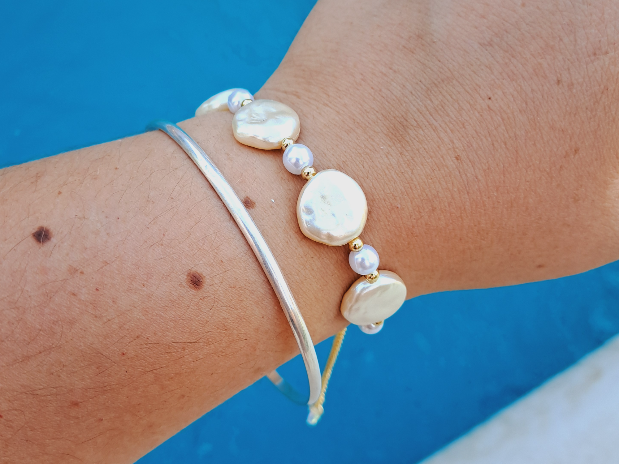 Pulcera con perlas 1A