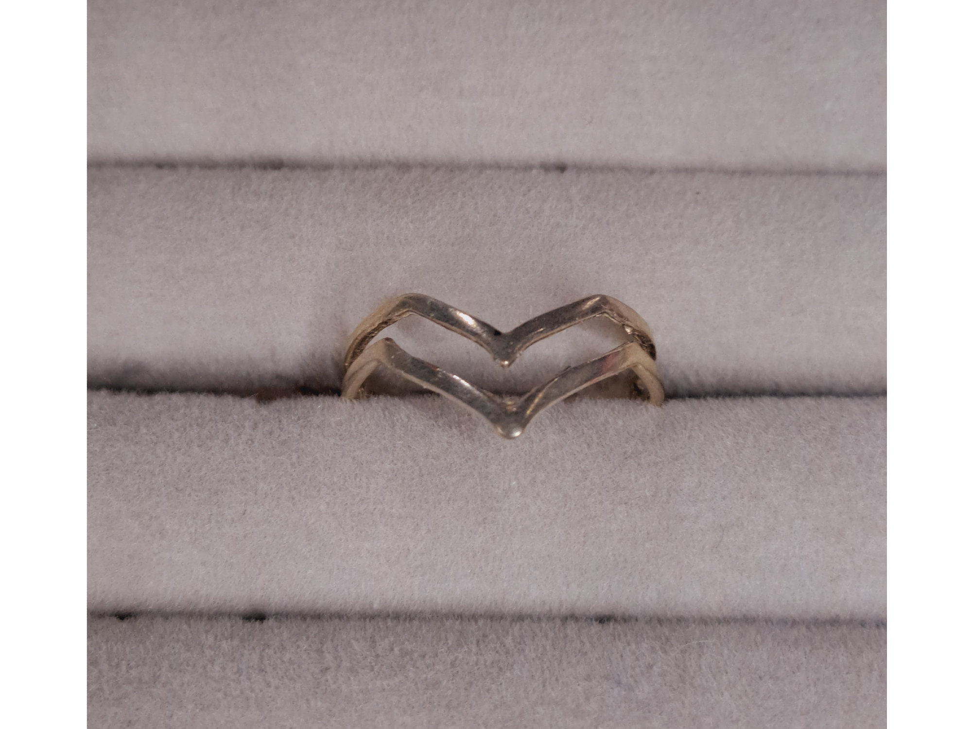 Anillo liso doble punta