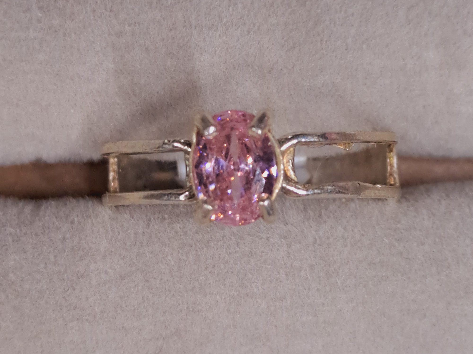 Anillo oval pink