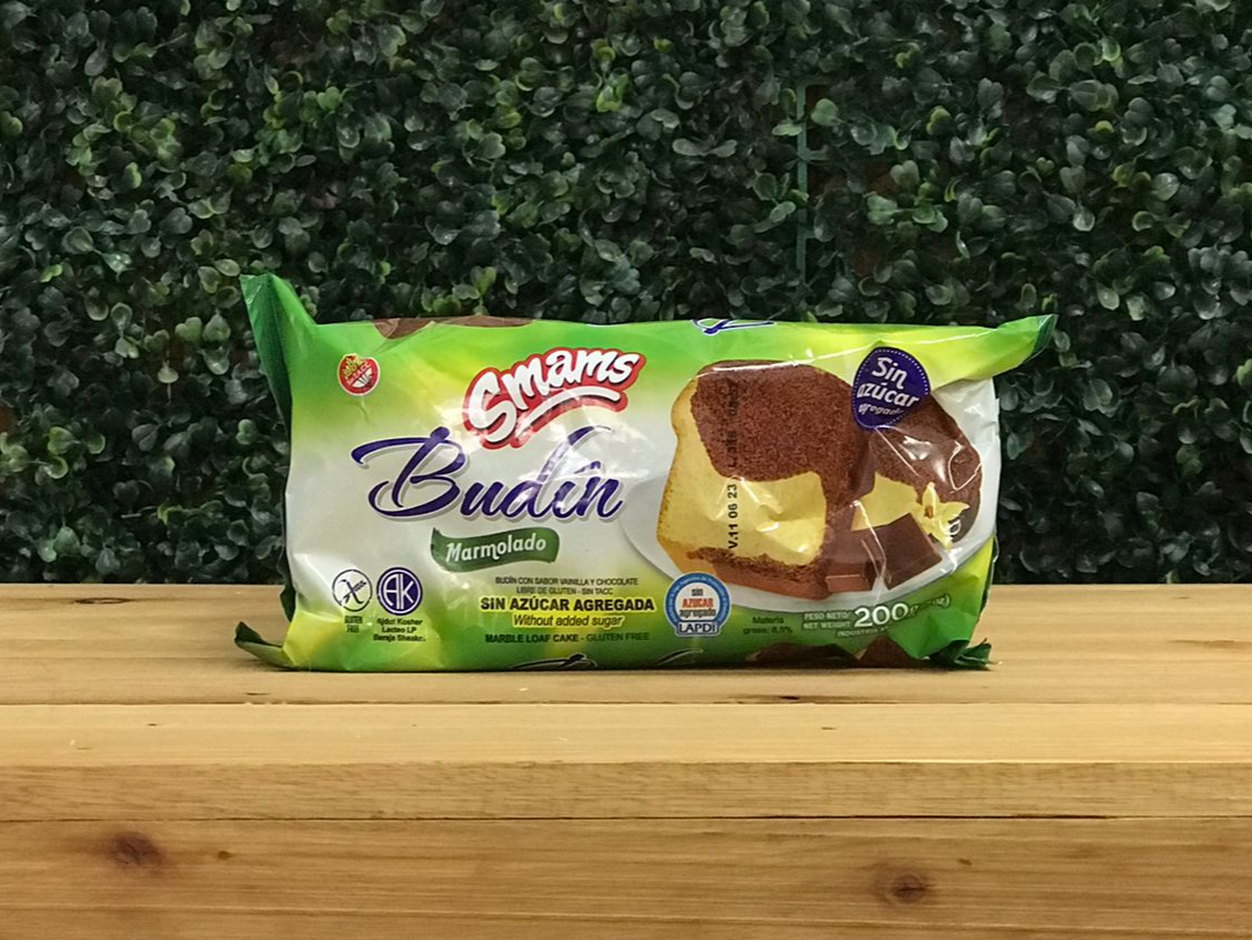 Budín marmolado