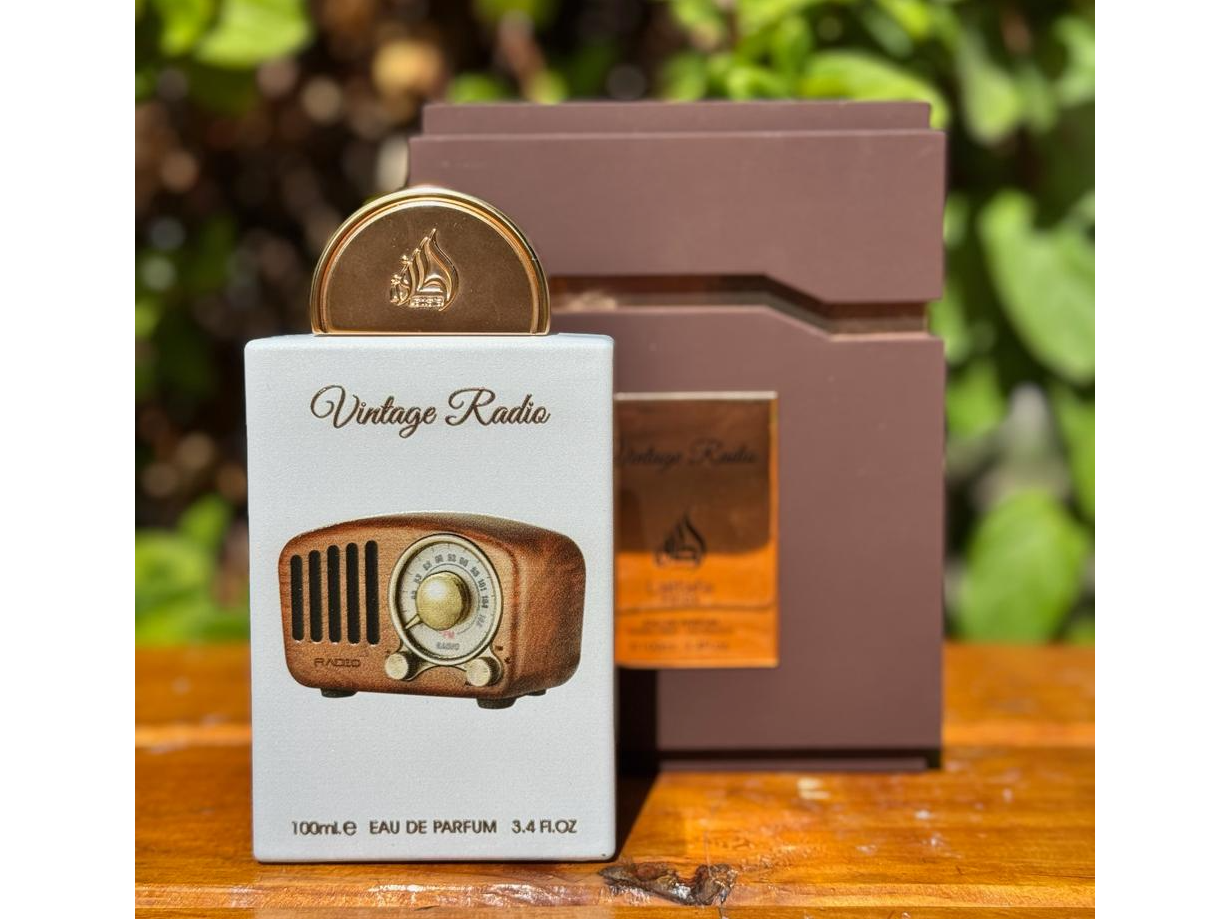 Vintage Radio Lattafa