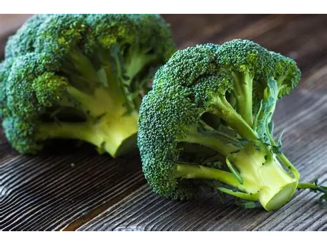 BROCOLI X UNIDAD