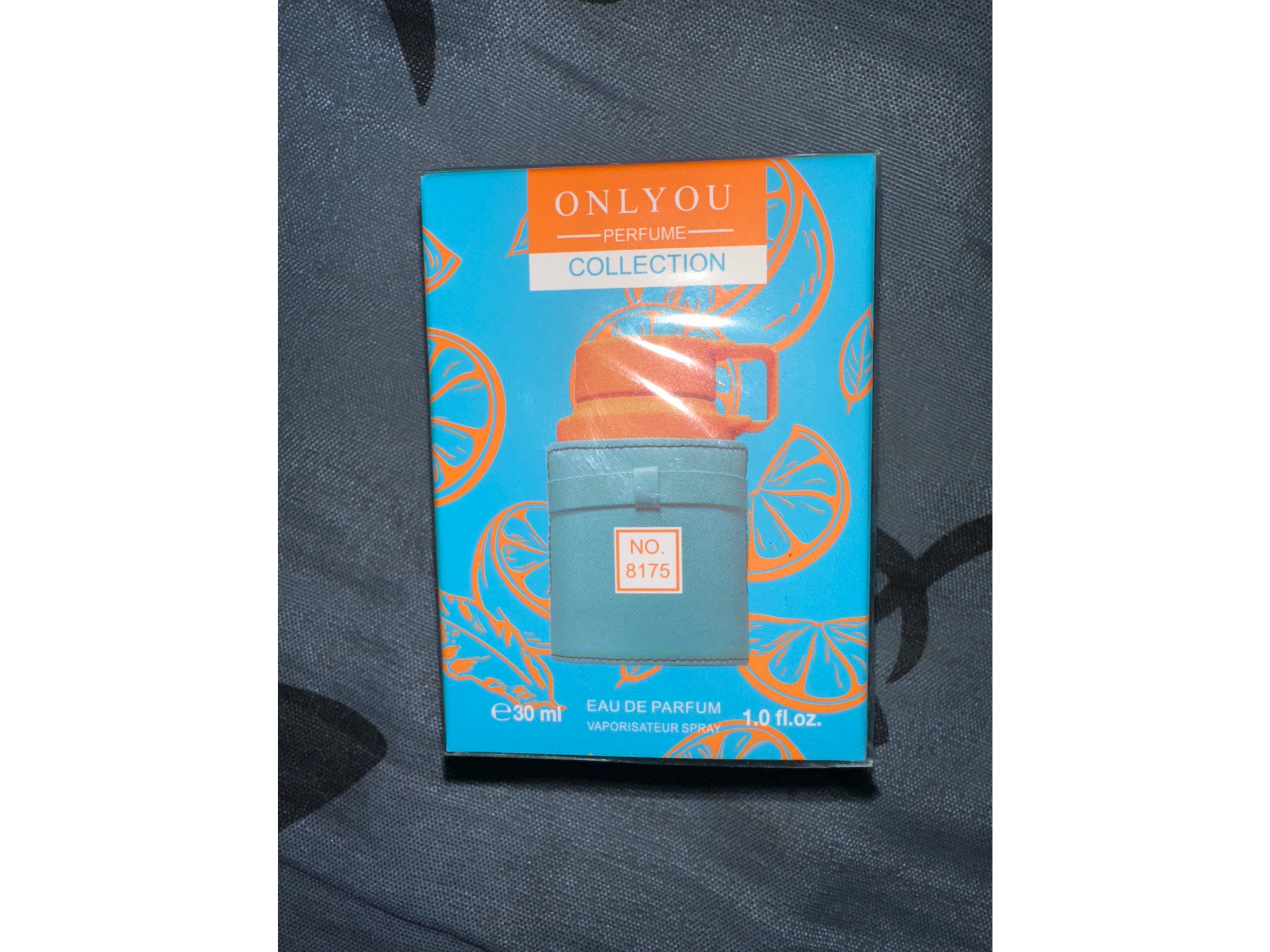 Miniaturas de perfumes árabes y de diseñador