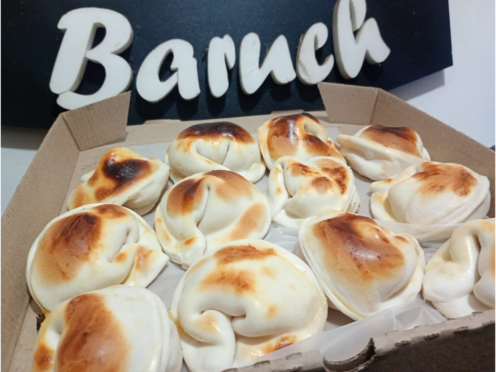 Jamón y queso de masa casera