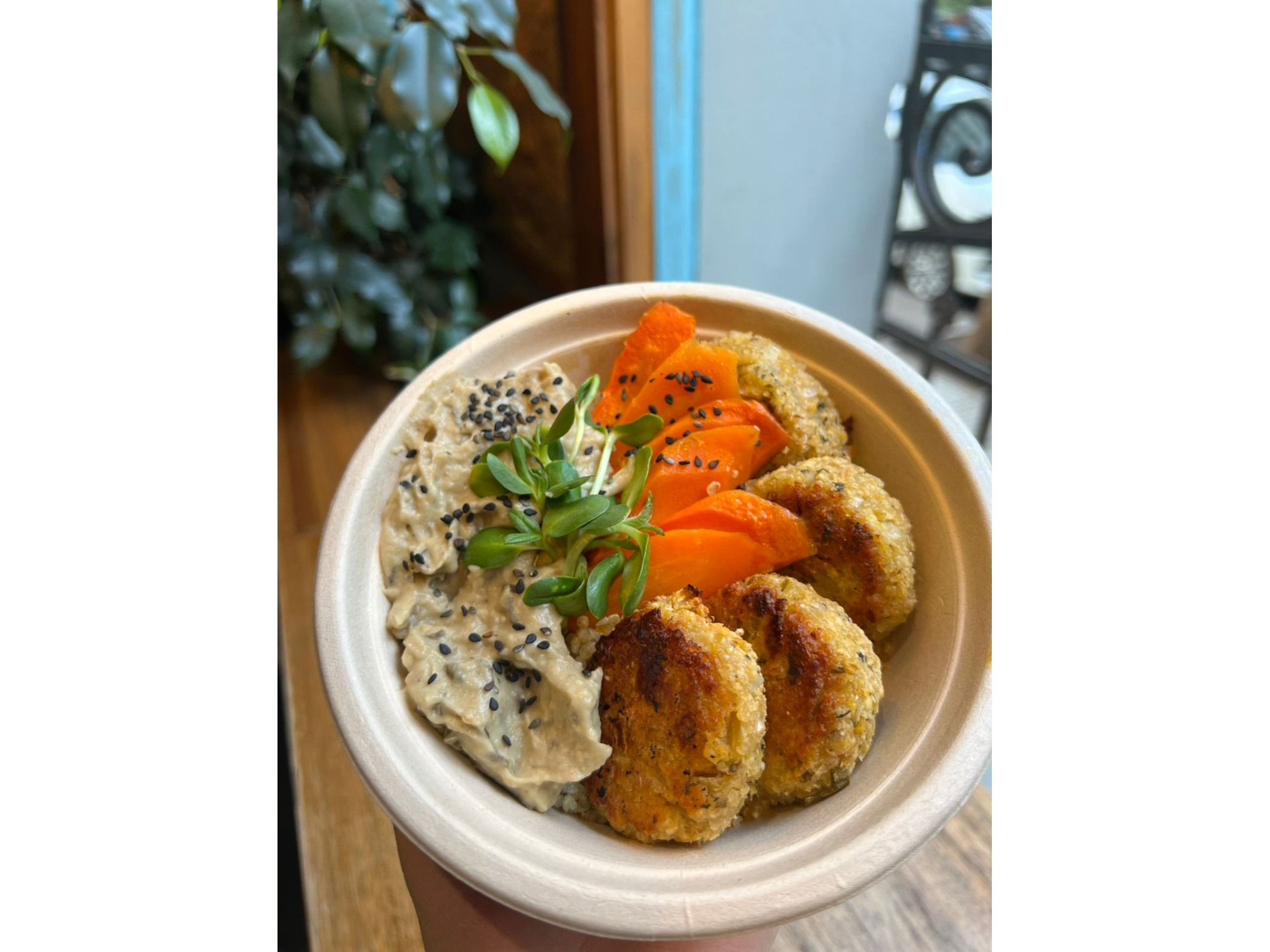 MINI BOWL CON FALAFELS