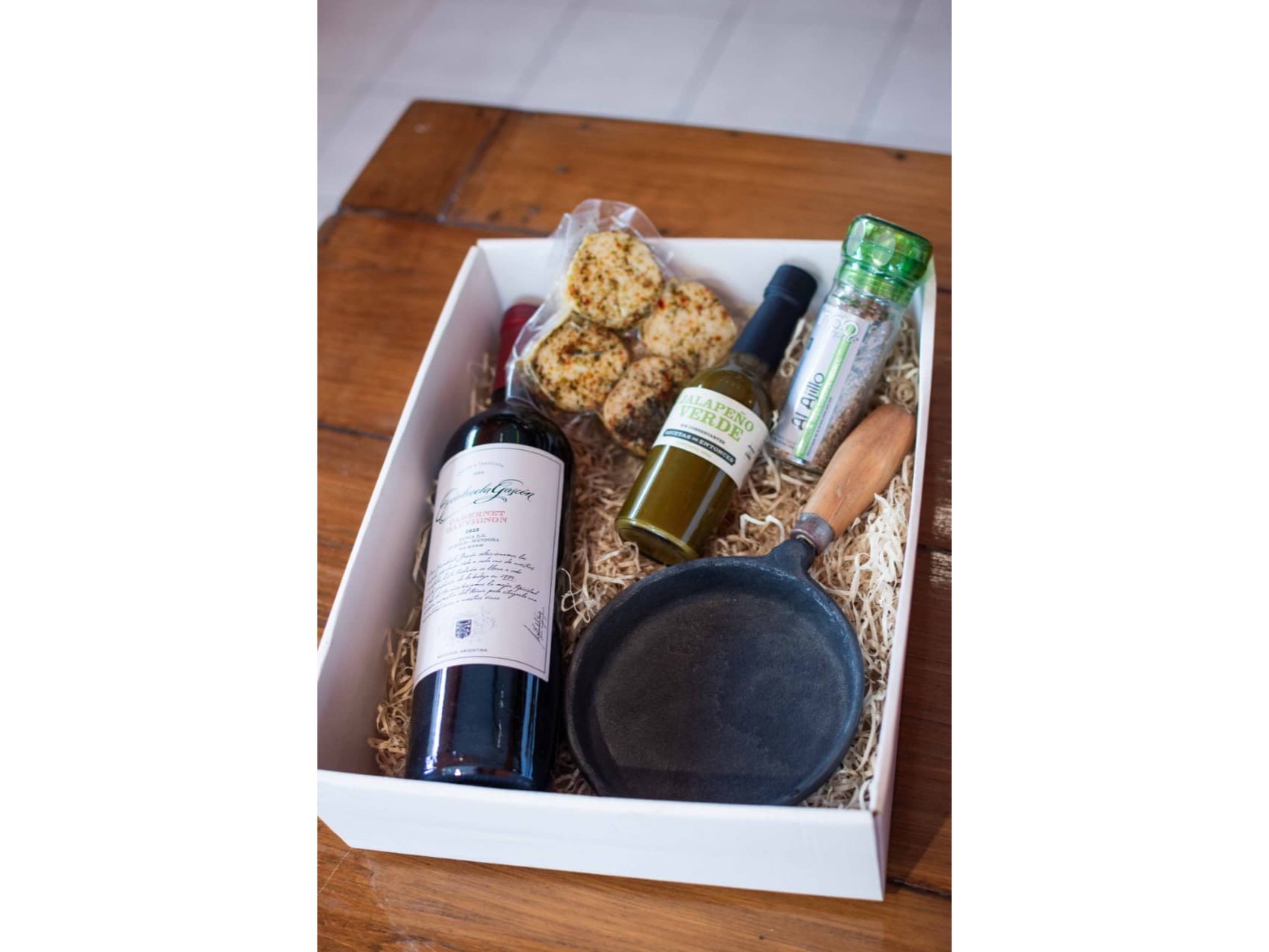 Box Provoletera + vino