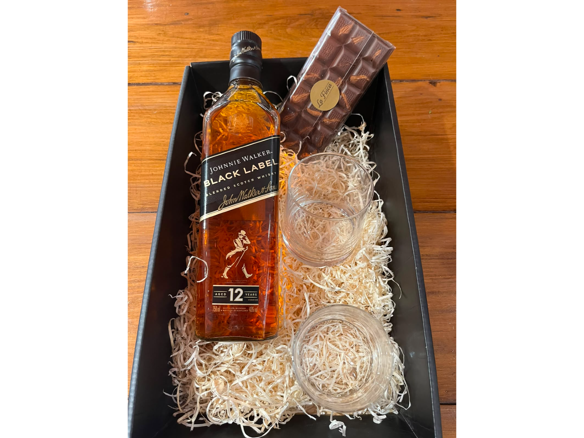 Box Johnnie Walker Black