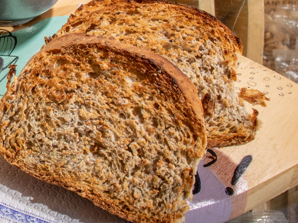 TOSTADA DE PAN INTEGRAL O CASERO