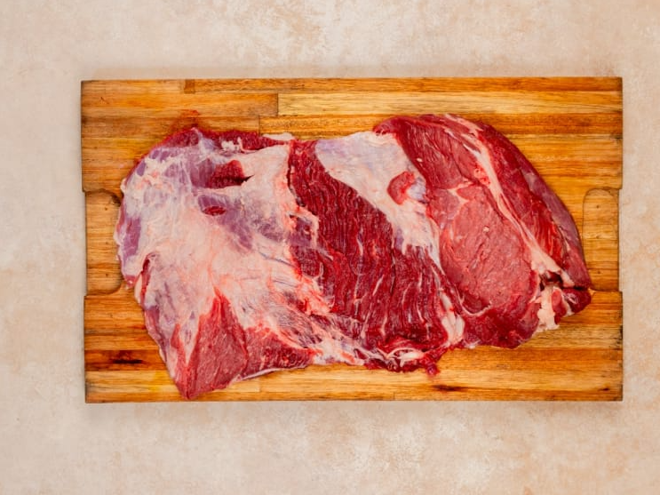TAPA DE NALGA ($10.900 x kg)