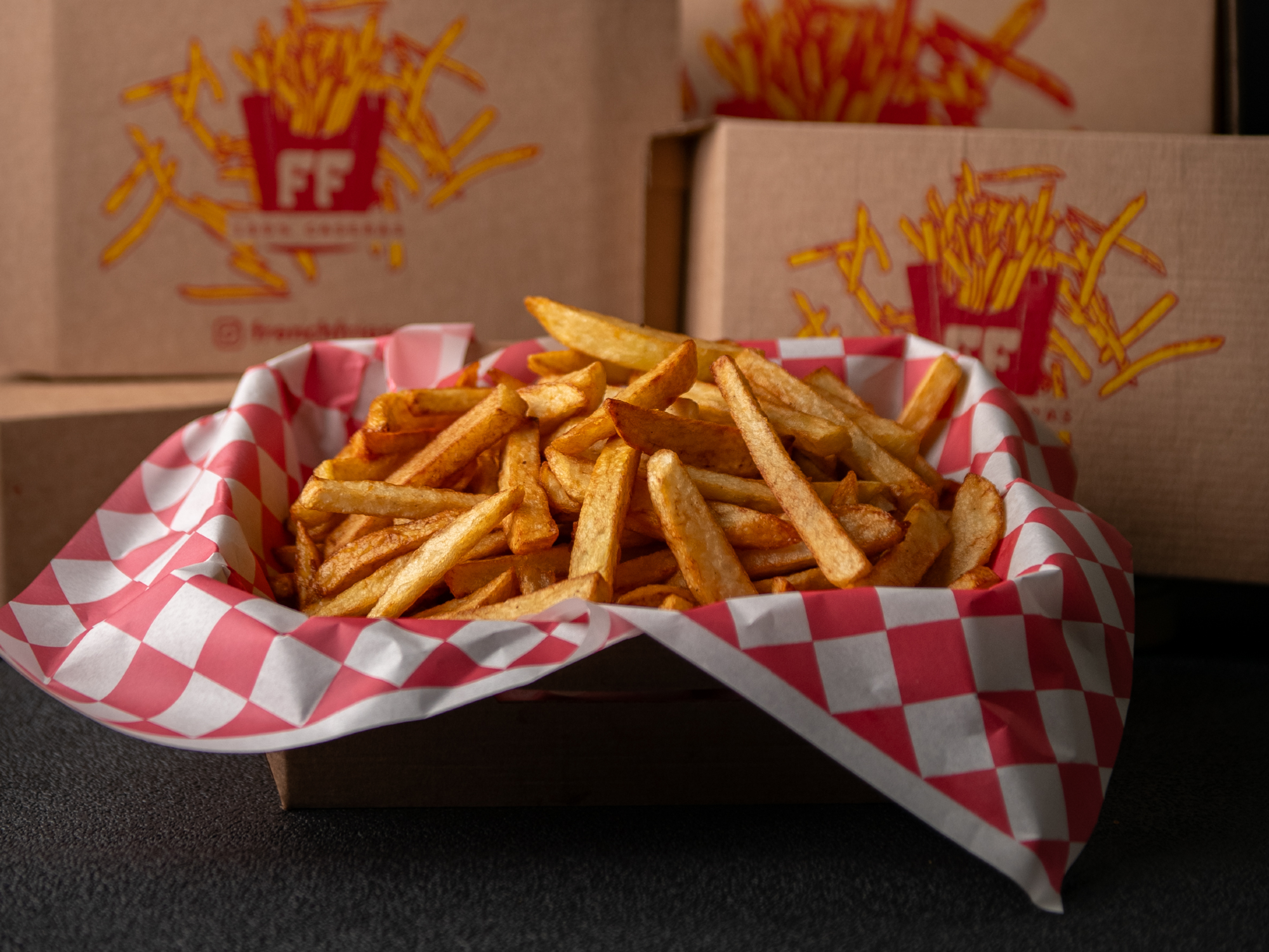 Combo Papas Para 1 + Alioli XL + Refresco 600ml