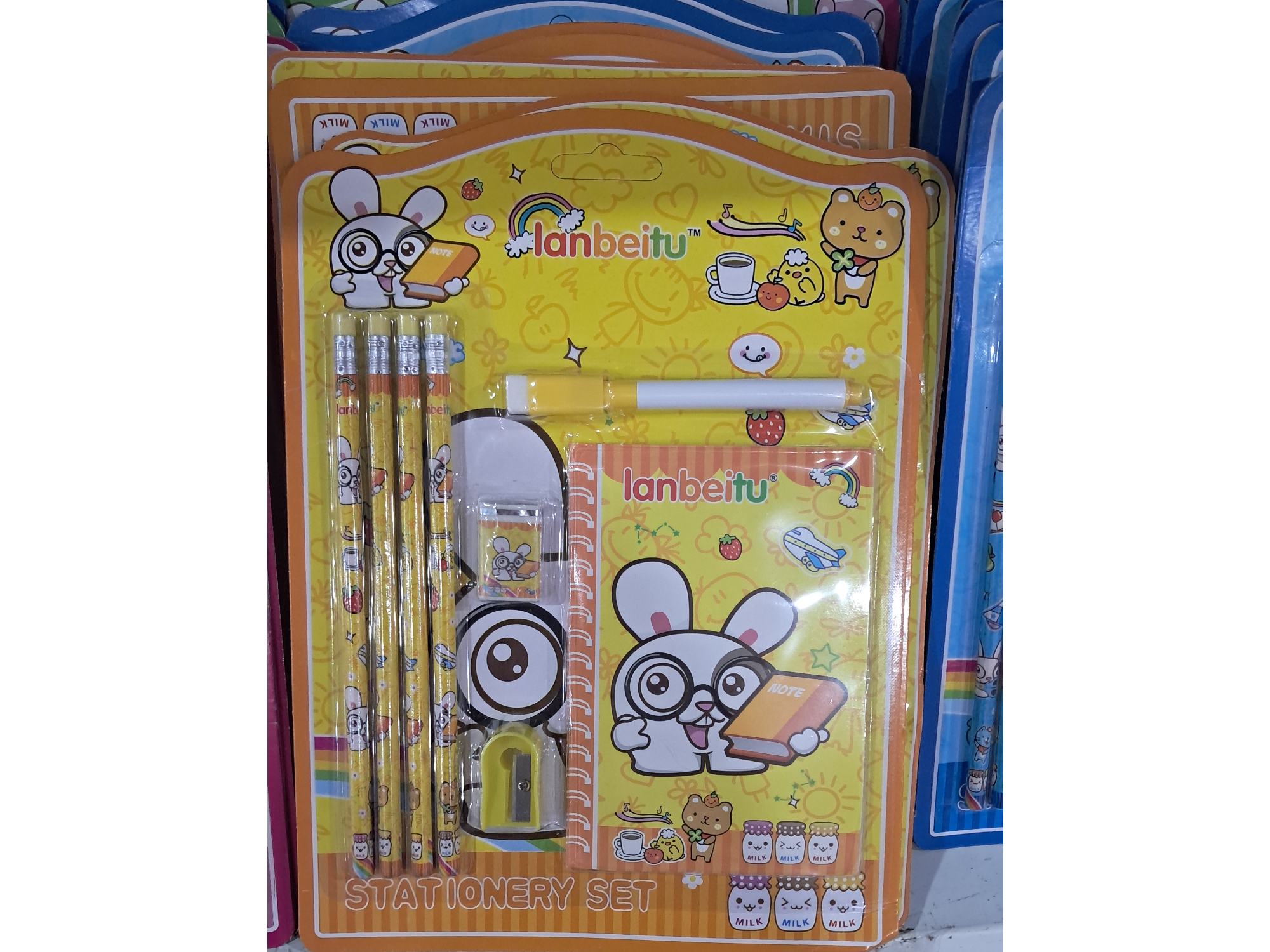 Set escolar con libreta